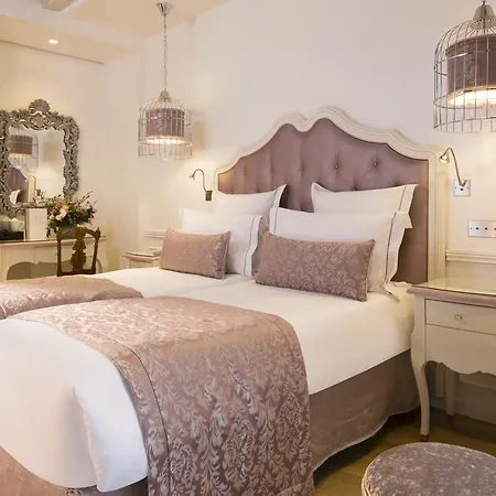 Academie Saint Germain Hotell 4*