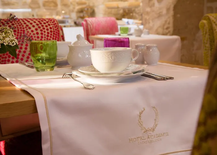 Academie Saint Germain 4*