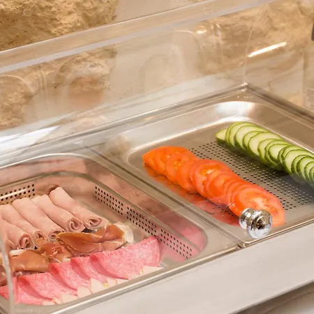 아카데미 생제르맹 호텔 4*