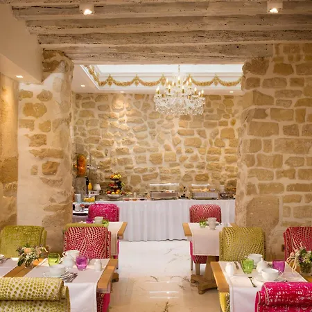 아카데미 생제르맹 호텔 4*