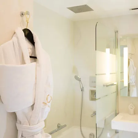 아카데미 생제르맹 4* 파리