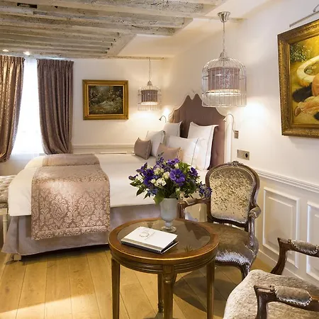 Academie Saint Germain Hotel