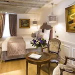 Académie Saint Germain Hotel